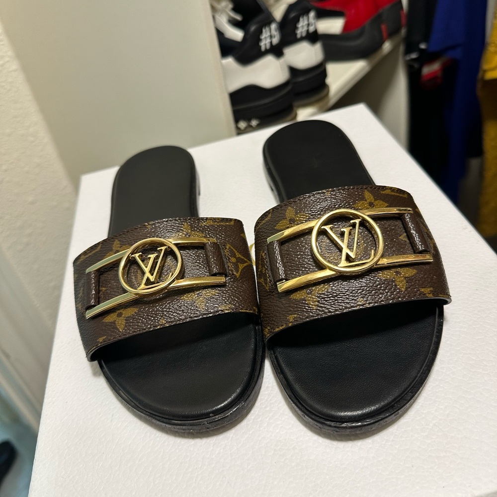 Louis Vuitton Slides